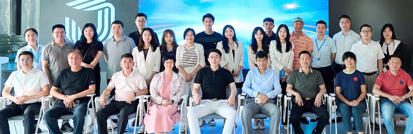 智造未来 | 台浩冉:站于ai革命交汇点